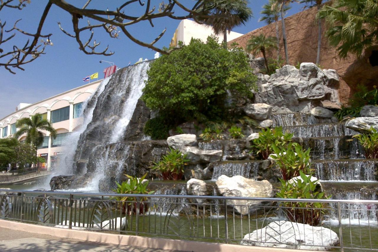 Oyo 798 Reurn Mareena Resort Nakhon Ratchasima Exterior photo
