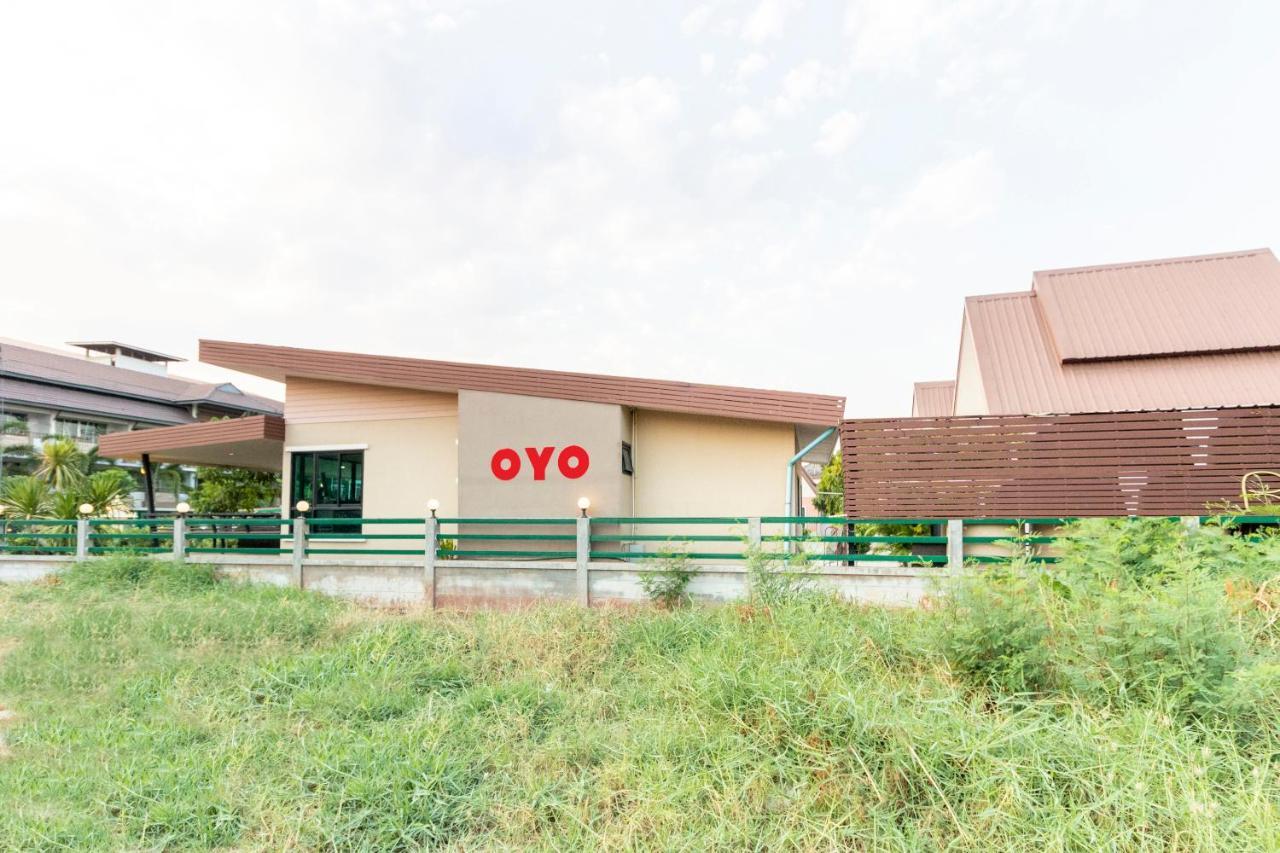 Oyo 798 Reurn Mareena Resort Nakhon Ratchasima Exterior photo