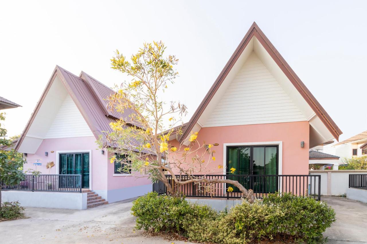 Oyo 798 Reurn Mareena Resort Nakhon Ratchasima Exterior photo